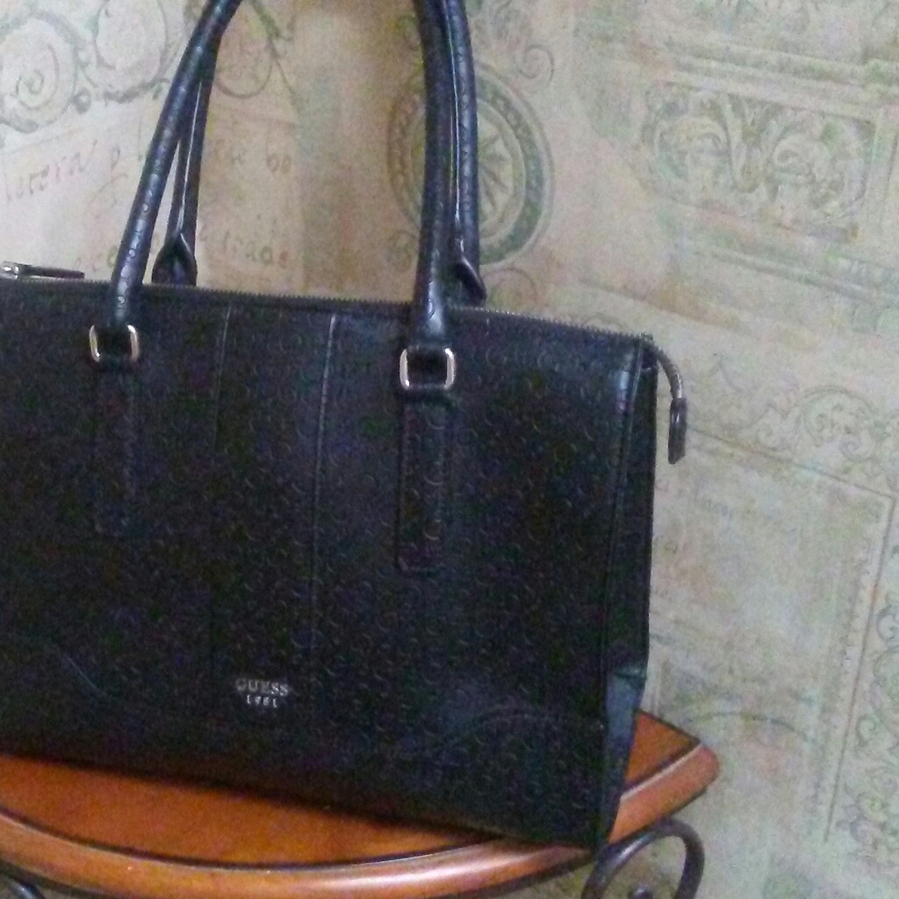 Guess Bag NWOT